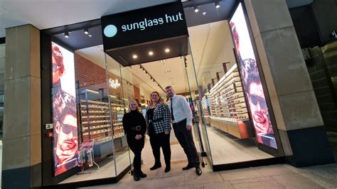 Sunglass Hut Locations in Leeds, united.